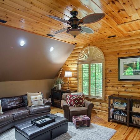 Iron Mountain Lodge - Beautiful Cabin With Forest & Mountain Views! Butler Buitenkant foto