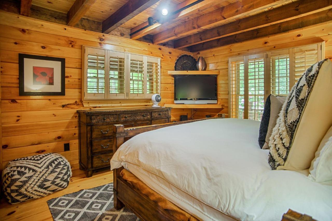 Iron Mountain Lodge - Beautiful Cabin With Forest & Mountain Views! Butler Buitenkant foto