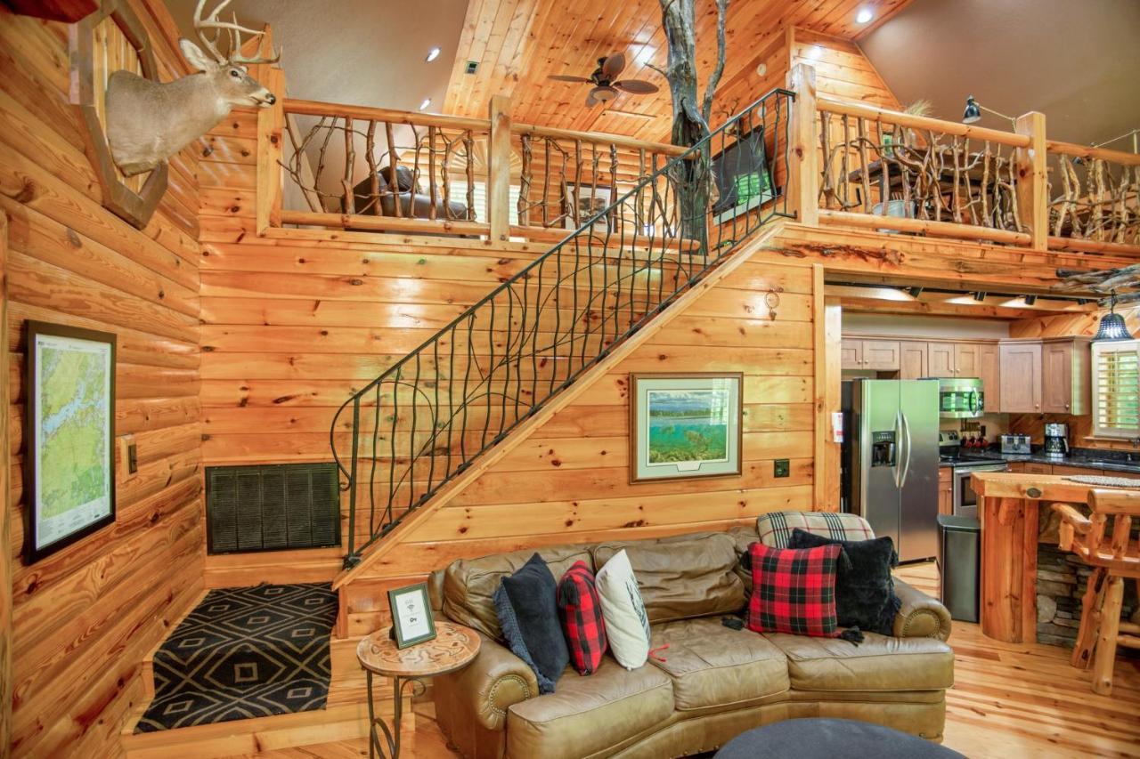 Iron Mountain Lodge - Beautiful Cabin With Forest & Mountain Views! Butler Buitenkant foto