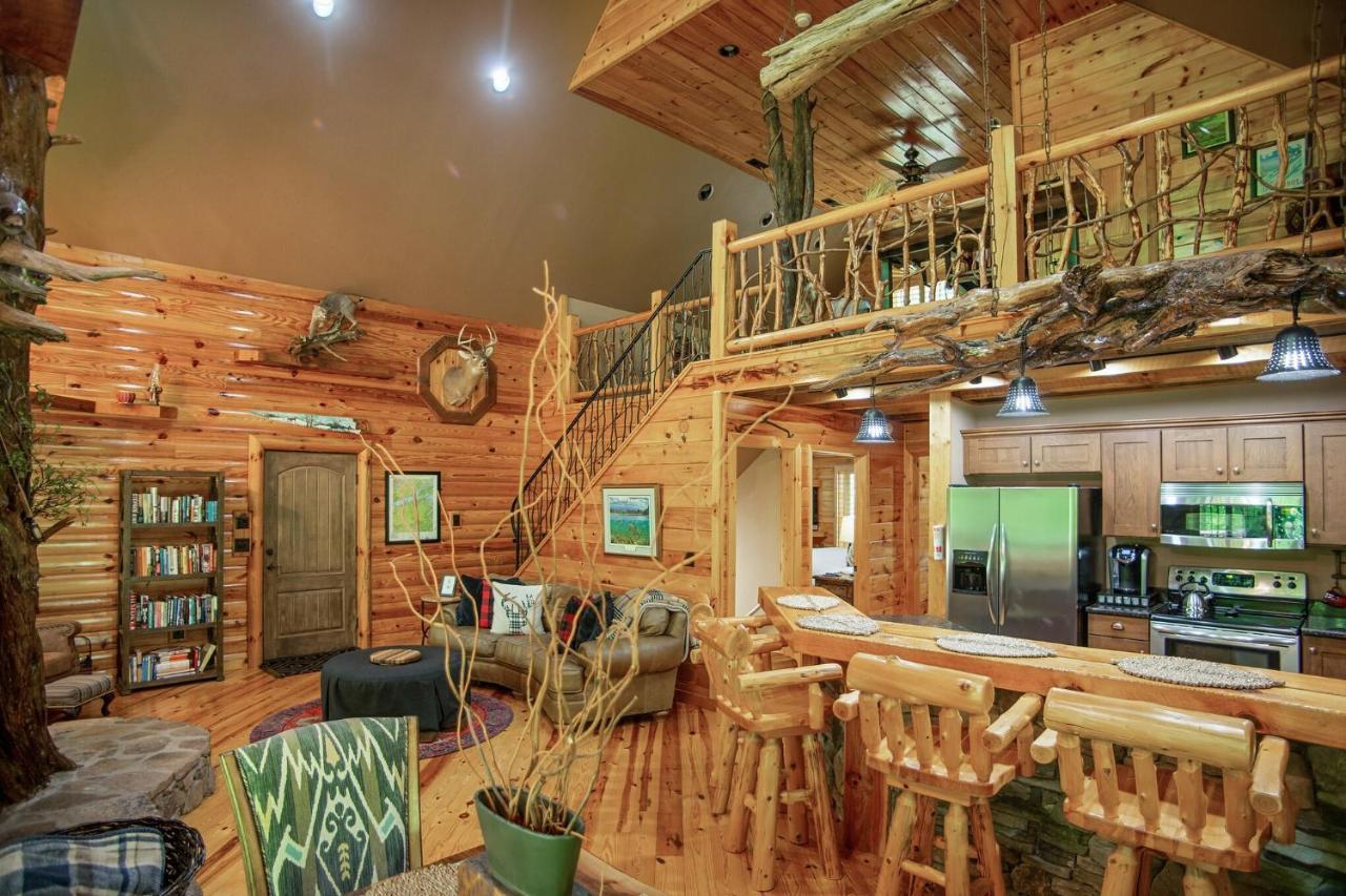 Iron Mountain Lodge - Beautiful Cabin With Forest & Mountain Views! Butler Buitenkant foto